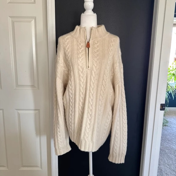 Daniel Cremieux Other - Daniel Cremieux 100% Cashmere Quarter Zip Sweater in Beige
size XXL